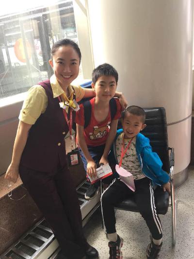 穎媽媽與無陪小旅客.jpg