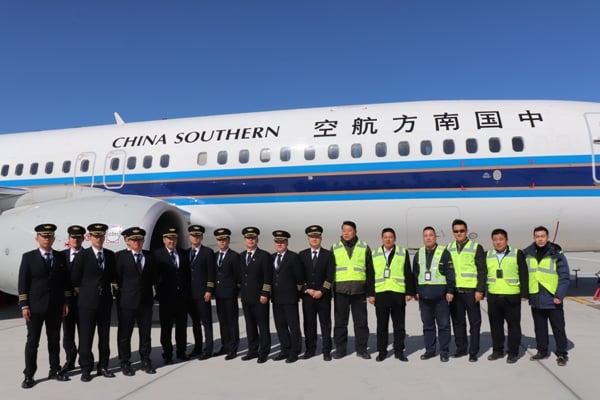 【新聞稿】富蘊機場保障南方航空首次飛行訓練.JPG