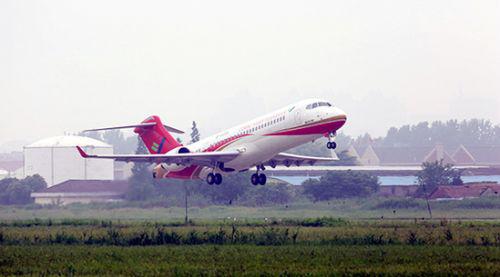半年飛越15個機場:ARJ21的演示飛行足跡