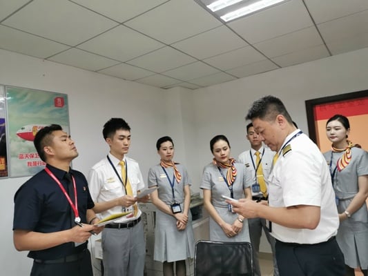 本次A330機組人員.jpg
